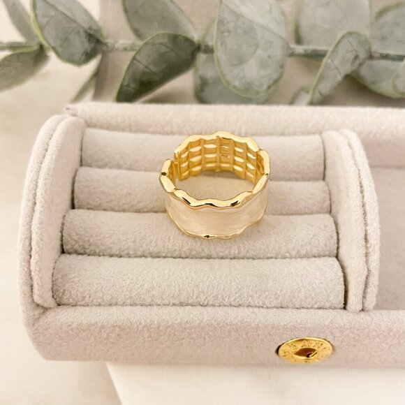 925 Sterling Silver Gold Ring Wavy Modern Ring Geometric Ring Band - Picture 7 of 8